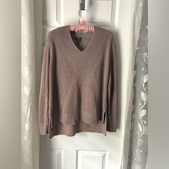 Eddie Bauer Women’s V-Neck Knit Sweater, Size small, Side Slits oversized - Picture 1 of 8